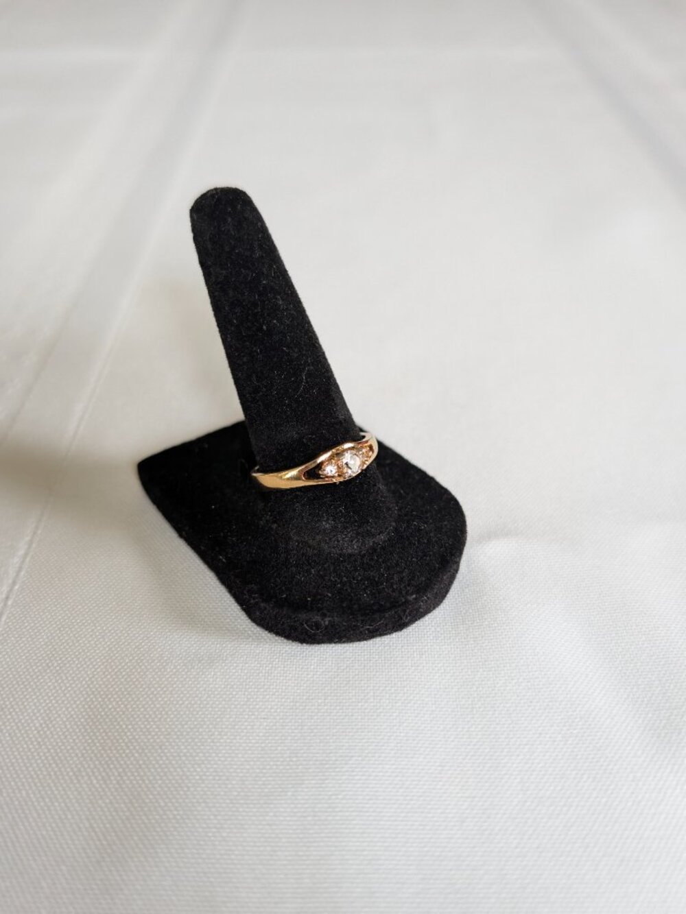 Gold-toned Crystal CZ Ring Vintage Size 8.75 - Picture 9 of 10